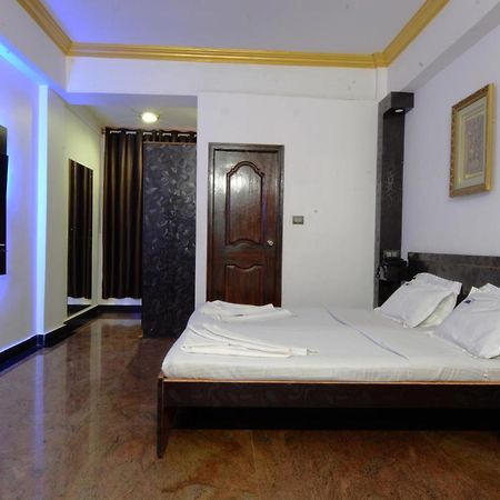 Hotel Deva Residency バンガロール エクステリア 写真