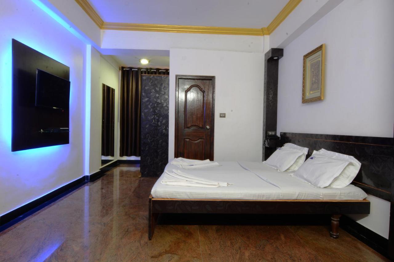 Hotel Deva Residency バンガロール エクステリア 写真